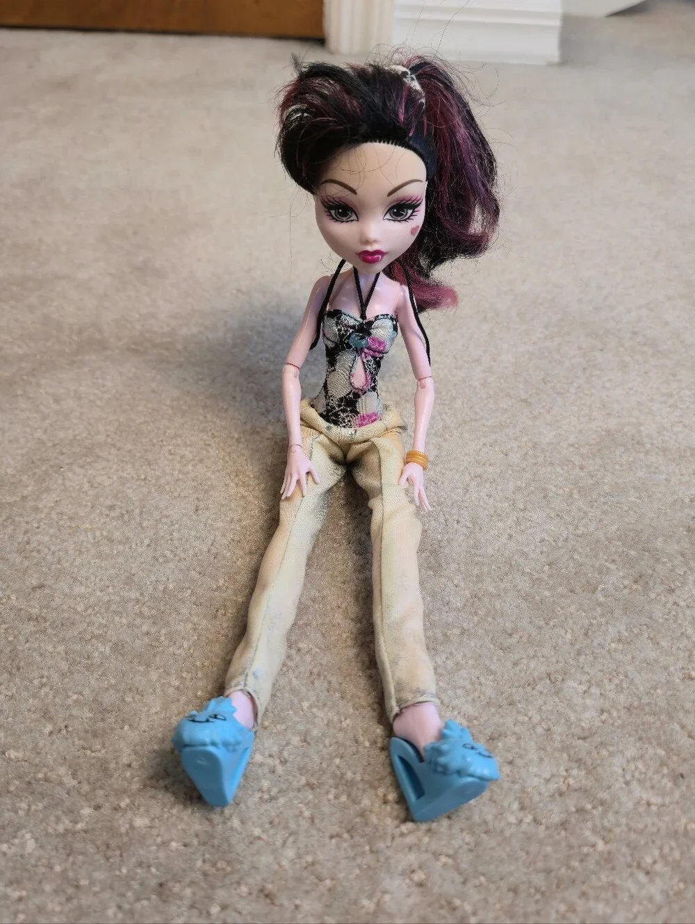 Monster High Dot Dead Gorgeous Draculaura Doll  - Retired